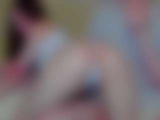 Live cam show with MichelleSexyDoll - Smoking on Camsoda