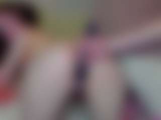 Live cam show with MichelleSexyDoll - Dildo Or Vibrator on Mixed Magazine Live
