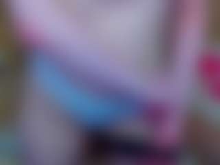 Live cam show with MichelleSexyDoll - Cute on Latina Girls