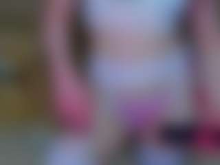 Live cam show with MichelleSexyDoll - Blowjob on xxxlivecams.org