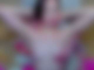 Live cam show with MichelleSexyDoll - Cum on Uber Horny