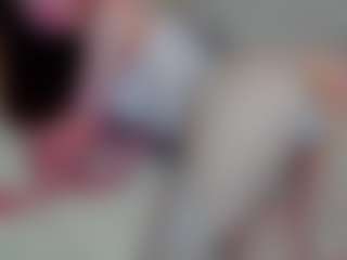 Live cam show with MichelleSexyDoll - Teen (18+) on Strip Flash - Live Sex Shows