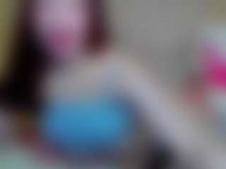 Live cam show with MichelleSexyDoll - Brown Eyes on Gym Cam Girls