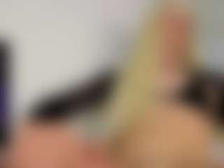 Live cam show with Aiunii - Drinking on thefappeningchat.com