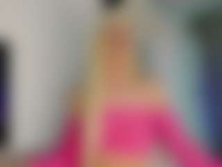 Aiunii's Live Sex Cam Show