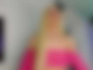 Aiunii's Live Sex Cam Show