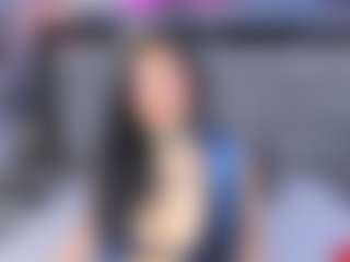 Live cam show with Aurelia Walker - Body Massage on CamSextacy