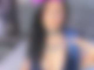 Live cam show with Aurelia Walker - Lesbian on Hubzter Live