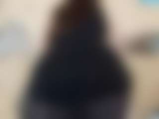 Live cam show with KassieWheatcroft - Skinny on PervPlay.com