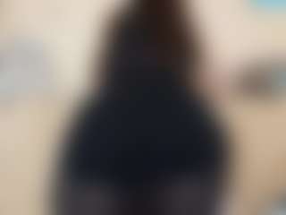 Live cam show with KassieWheatcroft - Erotic Dance on xDating