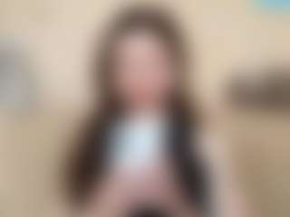 Live cam show with KassieWheatcroft - Smoking on sexylivex.com
