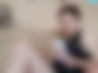 Live cam show with KassieWheatcroft - New Brown Eyes on Big Tits