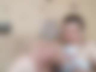 Live cam show with KassieWheatcroft - Brown Hair on luckytryst.com