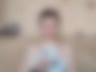 Live cam show with KassieWheatcroft - Petite on CamSodaAdn