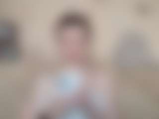 Live cam show with KassieWheatcroft - Eating Pussy on liverealitysex.com