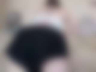 Live cam show with KassieWheatcroft - New Foot Fetish on camtv