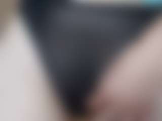 Live cam show with KassieWheatcroft - Sexy on madthumbs