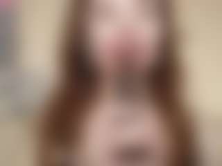 Live cam show with KassieWheatcroft - Petite on Camsoda