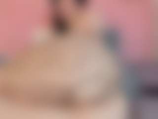Live cam show with konnieRuiz - Anal MILF on Camsoda