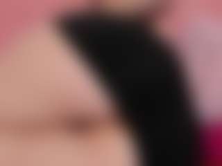 Live cam show with konnieRuiz - Butt Plug on boobsie.com