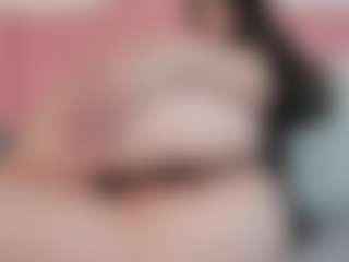 Live cam show with konnieRuiz - Drinking on xblisslive.com