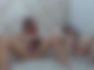 konnieRuiz's Live Sex Cam Show