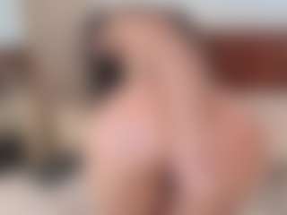 Luna-Rousse's Live Sex Cam Show