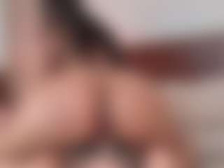 Luna-Rousse's Live Sex Cam Show