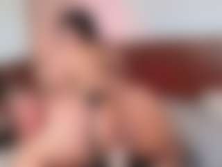 Luna-Rousse's Live Sex Cam Show