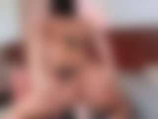 Luna-Rousse's Live Sex Cam Show