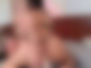 Luna-Rousse's Live Sex Cam Show