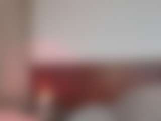 Luna-Rousse's Live Sex Cam Show
