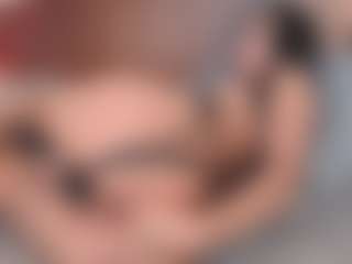 Luna-Rousse's Live Sex Cam Show