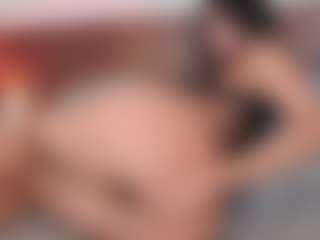 Live cam show with Luna-Rousse - Ass Clapping on Camsoda