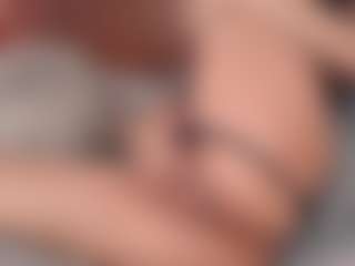 Luna-Rousse's Live Sex Cam Show
