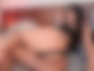 Live cam show with Luna-Rousse - Butt Plug on instabang