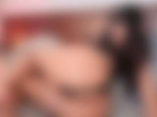 Live cam show with Luna-Rousse - Butt Plug on dropp.cam