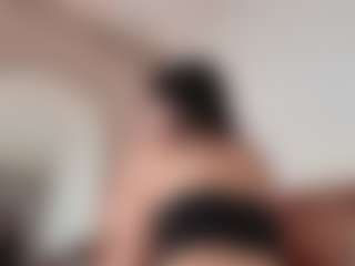 Live cam show with Luna-Rousse - Butt Plug on milfzrlive.com