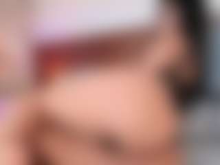 Luna-Rousse's Live Sex Cam Show