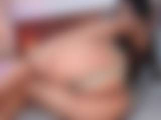 Luna-Rousse's Live Sex Cam Show