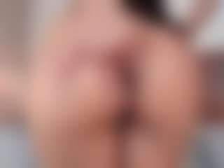 Luna-Rousse's Live Sex Cam Show
