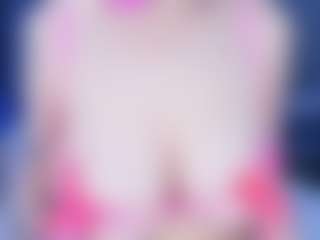 Live cam show with Sara - Public on Milfs Live