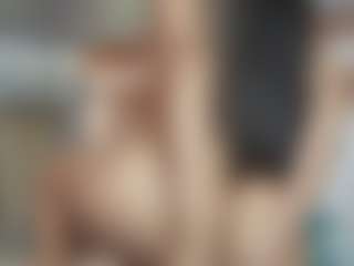 Live cam show with ThinPrincesss - Petite on studioflirtlive.com