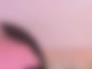Live cam show with Abigail-lady - Athletic on TastyBlacksLive