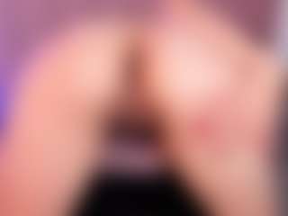 Live cam show with Abigail-lady - Dirty Talk on CamSodaAdn