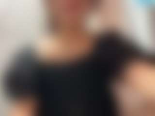 Hirayaxxx's Live Sex Cam Show