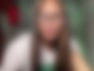 Trishia's Live Sex Cam Show