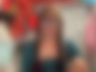 Hiraya's Live Sex Cam Show