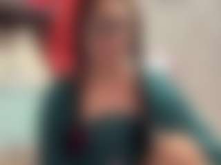 Hiraya's Live Sex Cam Show