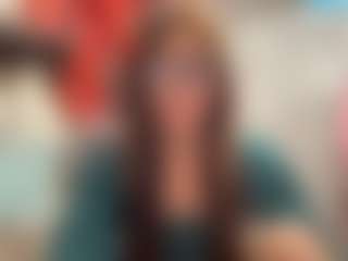Live cam show with Hiraya - Brown Eyes on Gym Cam Girls
